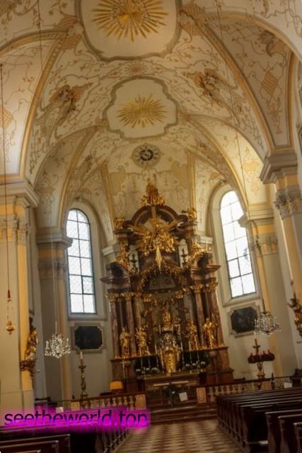 Salzburg is the main city of Salzburgerland