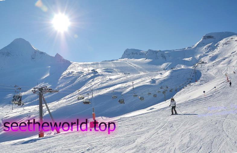 Ski resort - Kaprun - Kitzsteinhorn, Austria