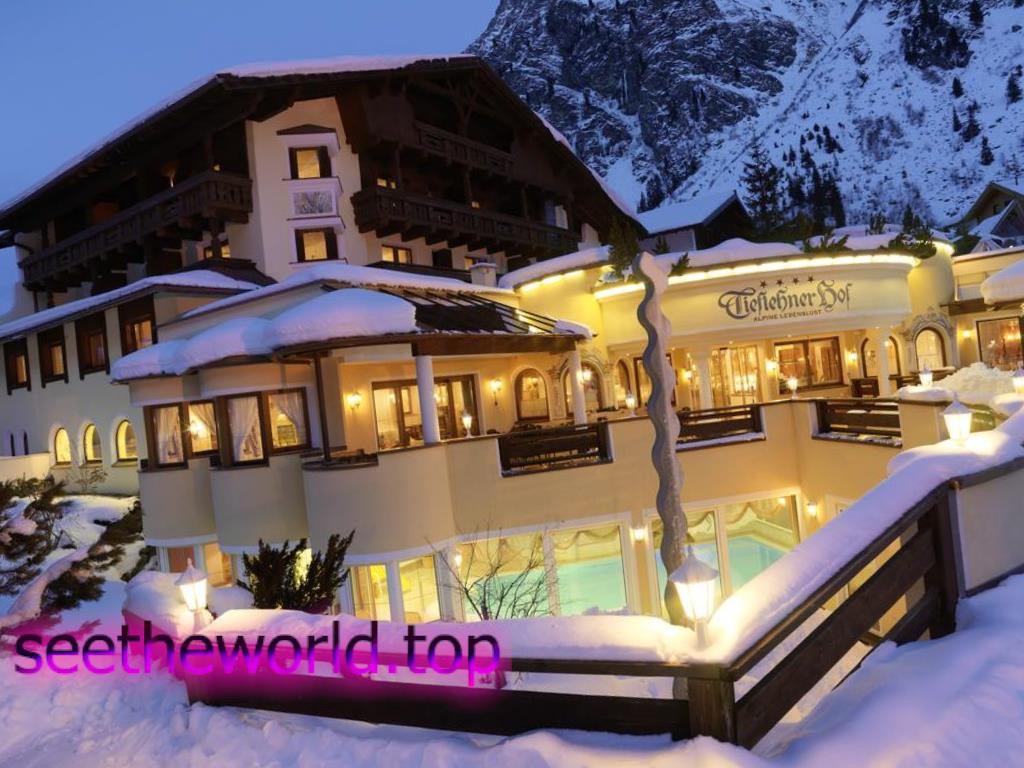 Ski resort - Pitztal - Rifflsee, Austria