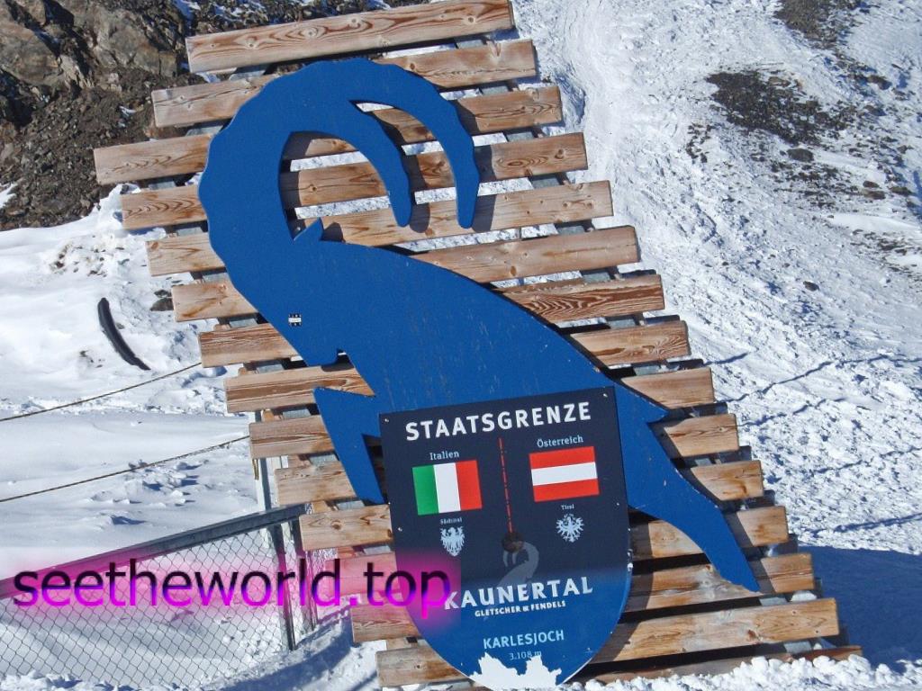 Ski resort - Pitztal - Rifflsee, Austria