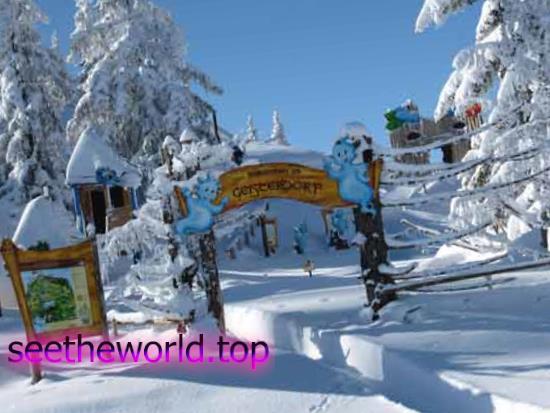 Ski resort - Sankt Johann - Alpendorf, Austria