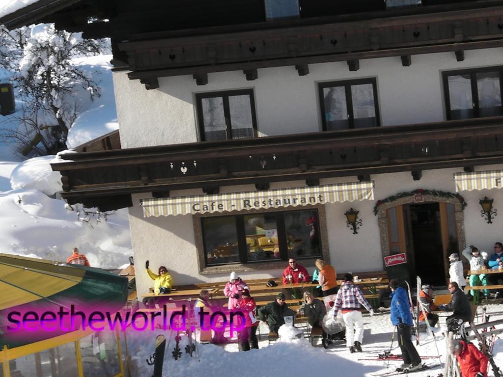 Ski resort - Sankt Johann - Alpendorf, Austria