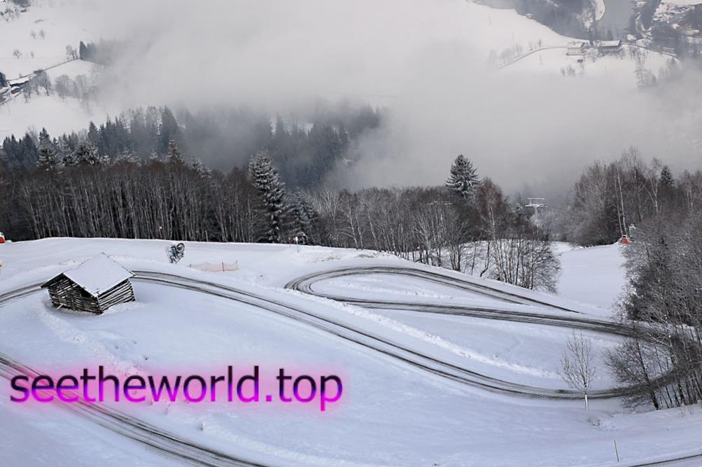 Ski resort - Sankt Johann - Alpendorf, Austria