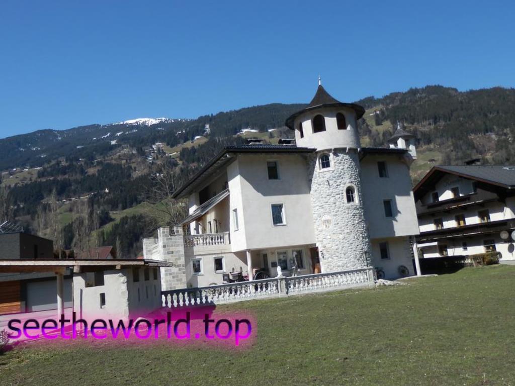 Ski resort - Zell am Ziller, Austria