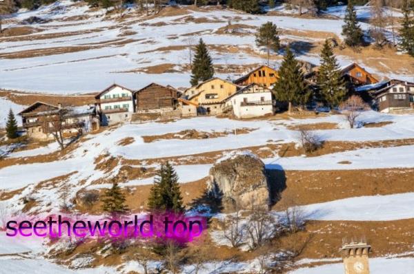 Ski resort Val di Fassa(Val_di_Fassa), Italy