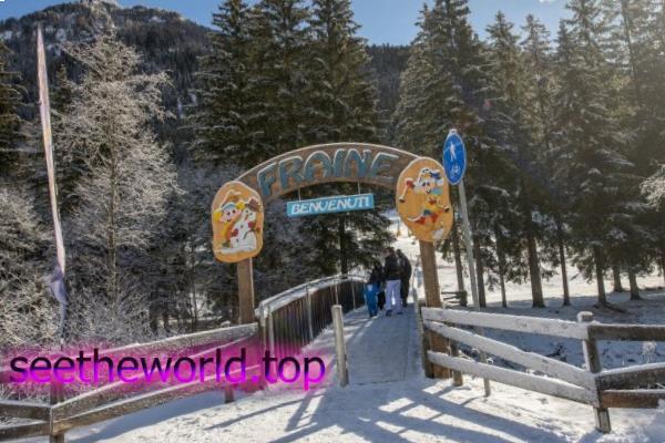 Ski resort Val di Fassa(Val_di_Fassa), Italy