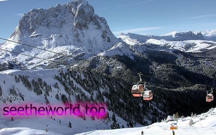 Ski resort Val Gardena (Val Gardena) Italy