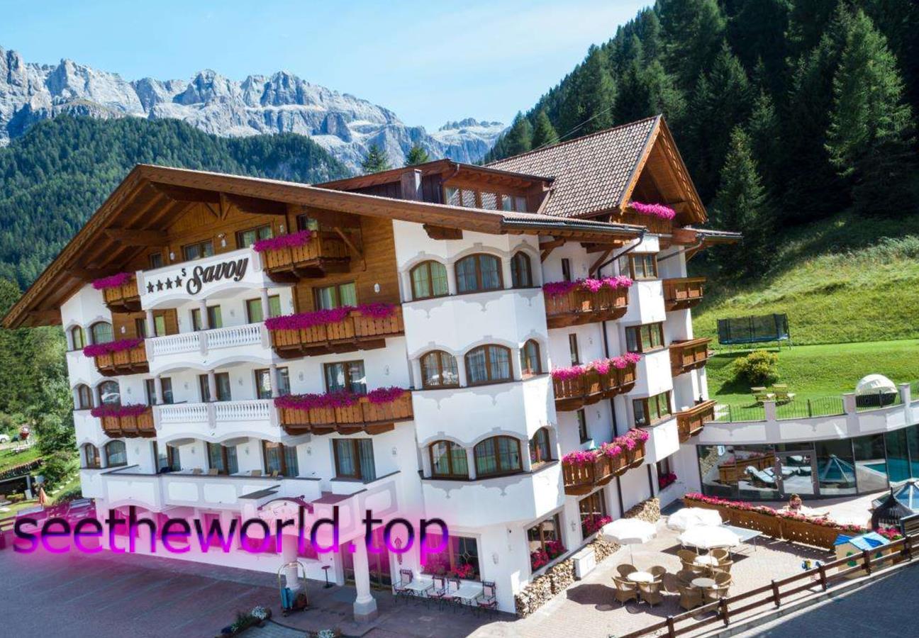 Ski resort Val Gardena (Val Gardena) Italy