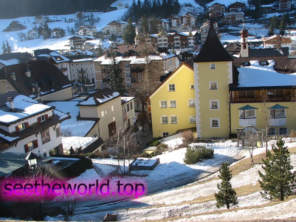 Ski resort Val Gardena (Val Gardena) Italy