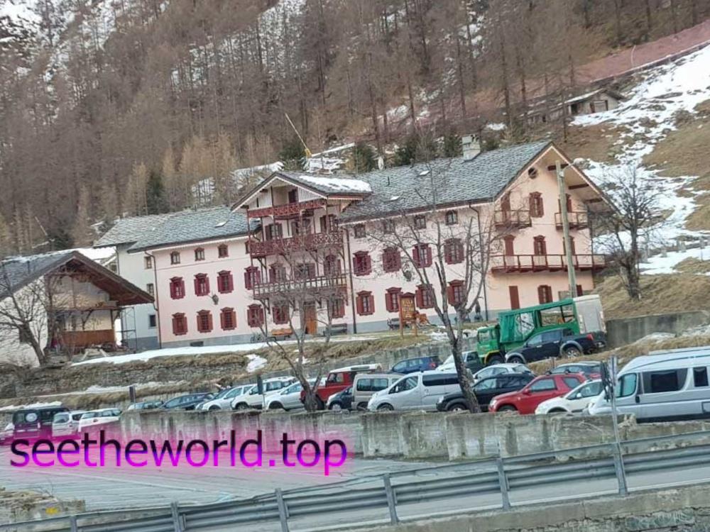 Ski resort Monte Rosa (Monte-Rosa), Italy
