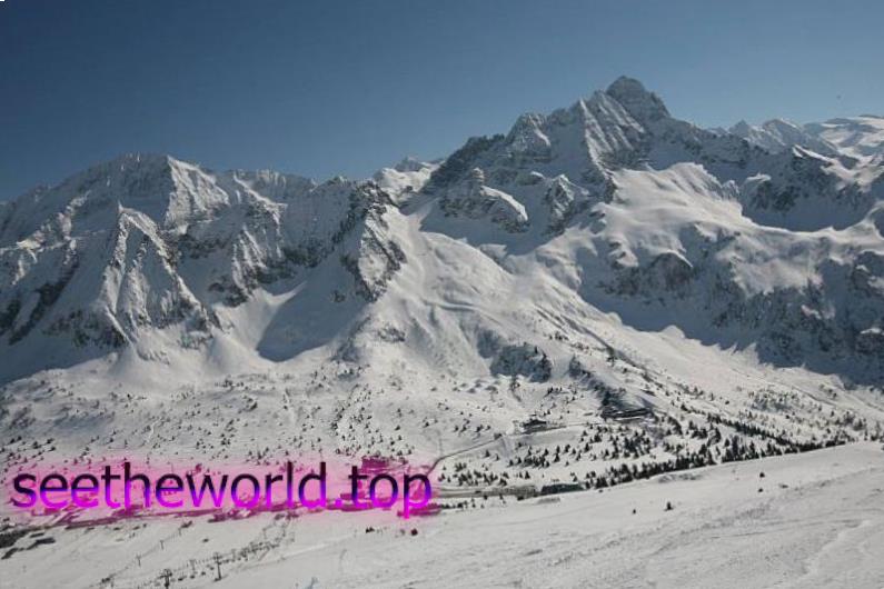Ski resort Adamello Ski (Adamello Ski), Italy