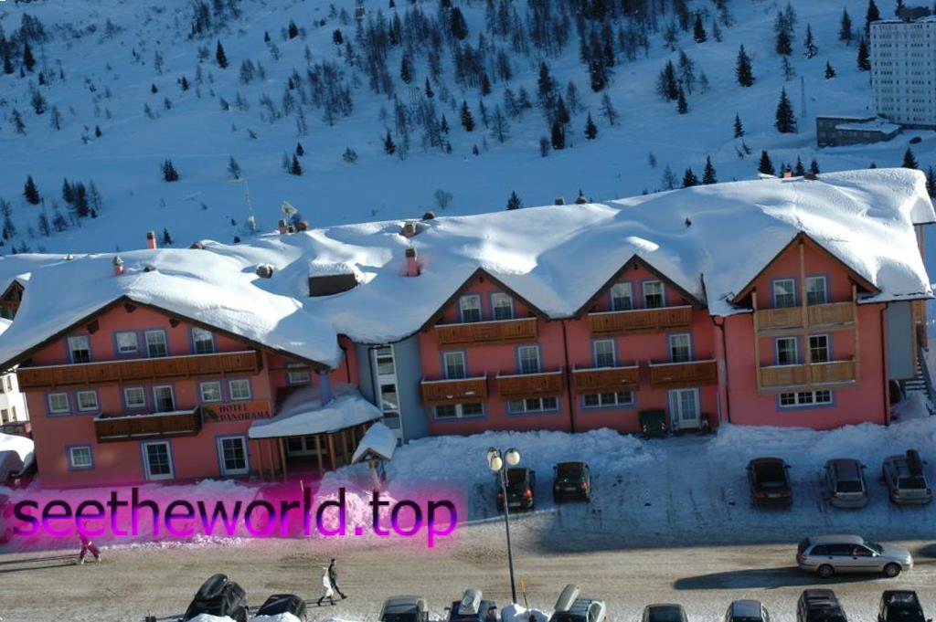 Ski resort Val di Sole (Val di Sole), Italy