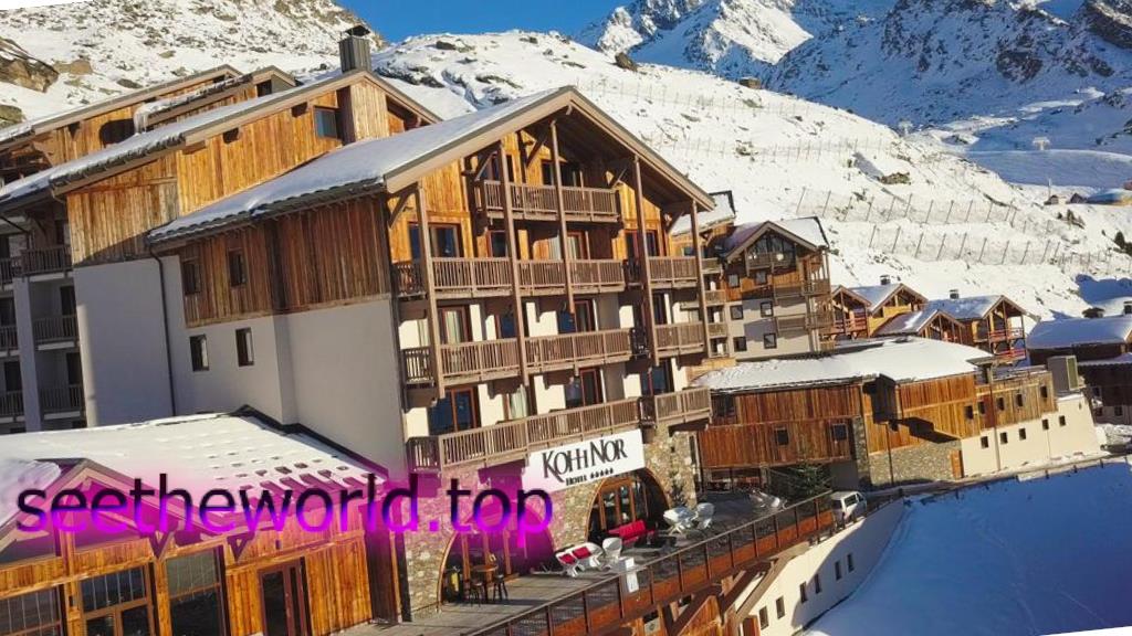 Ski resort Val Thorens (Val Thorens), France
