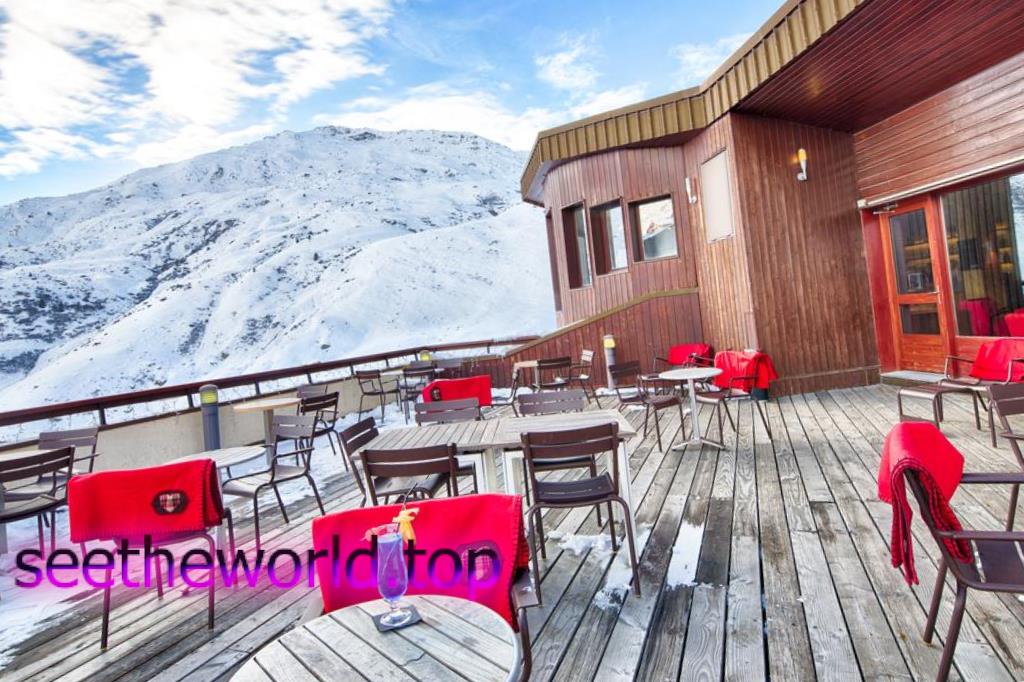 Les Ménuires ski resort, France