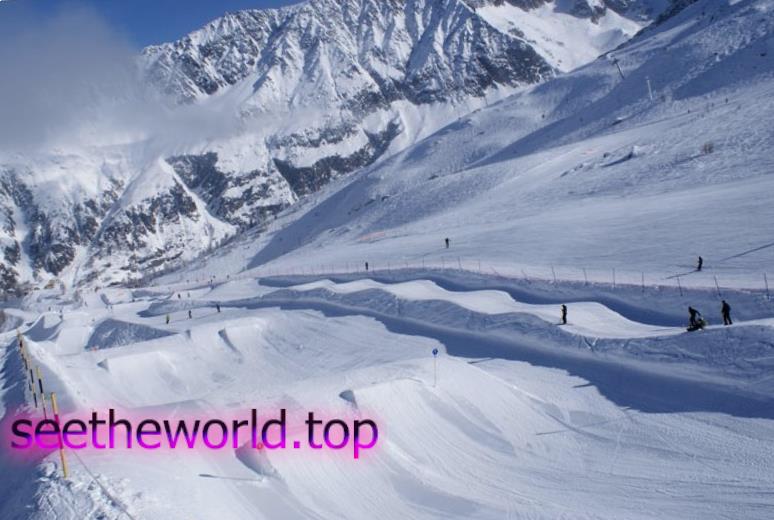 Ski resort Argentiere (Argentiere), France