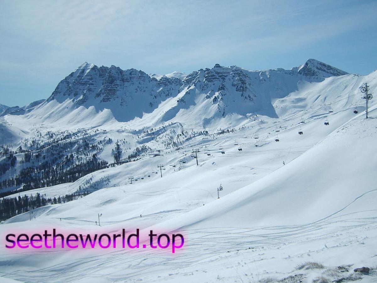 Ski resort Vars-Risoul (Vars-Risoul), France