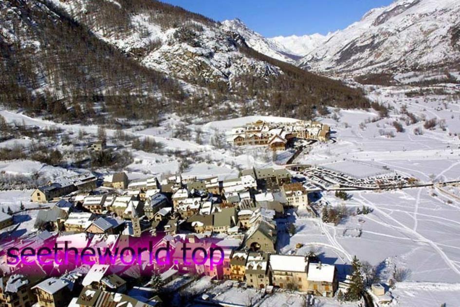 Ski resort Serre Chevalier (Serre Chevalier), France
