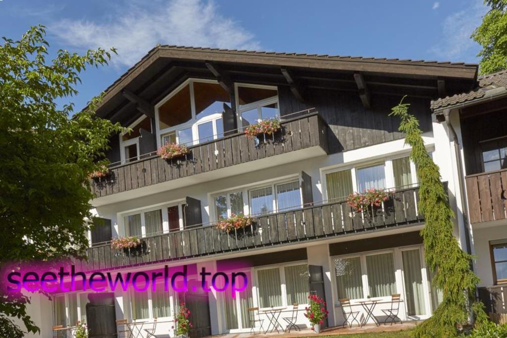 Ski resort Garmisch-Partenkirchen (Garmisch-Partenkirchen), Germany