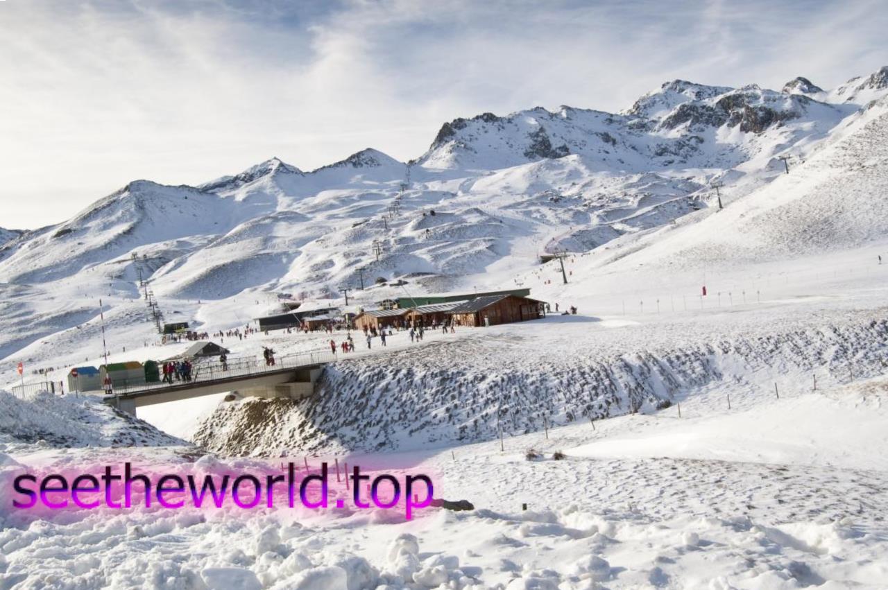 Ski resort Formigal (Formigal), Spain