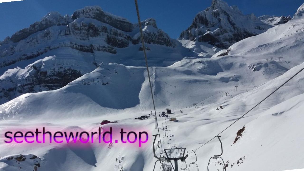 Candanchú ski resort, Spain