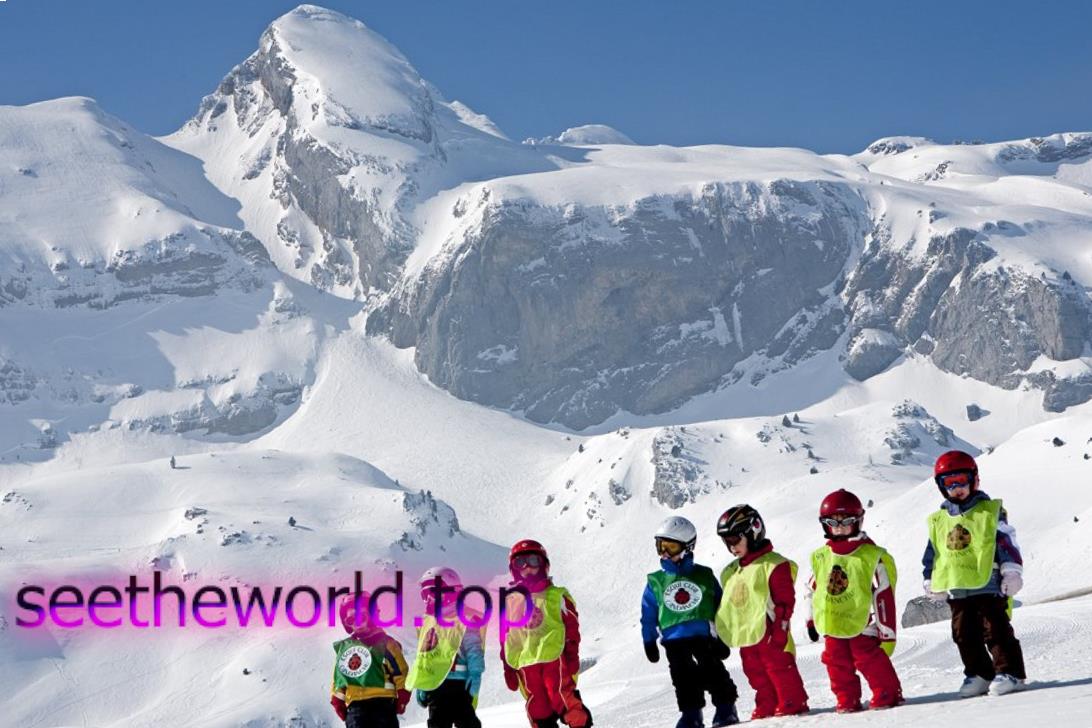 Candanchú ski resort, Spain
