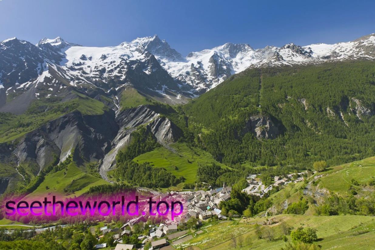 Ski resort Montgenèvre (Montgenèvre), France