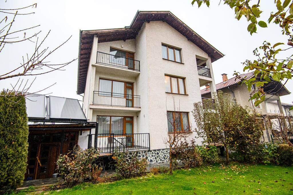 Гірськолижний курорт Бансько (Bansko), Болгарія