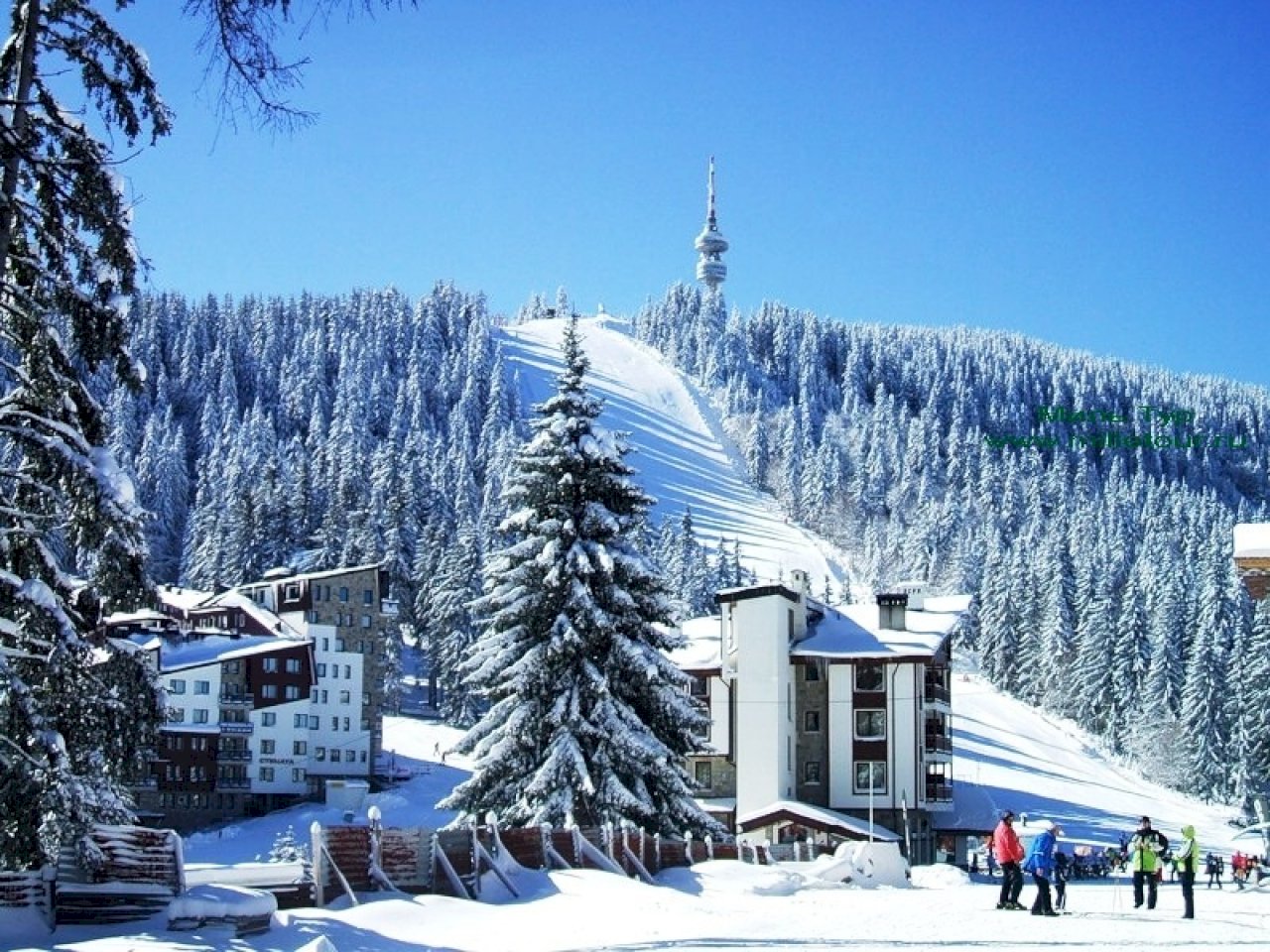 Гірськолижний курорт Пампорово (Pamporovo), Болгарія
