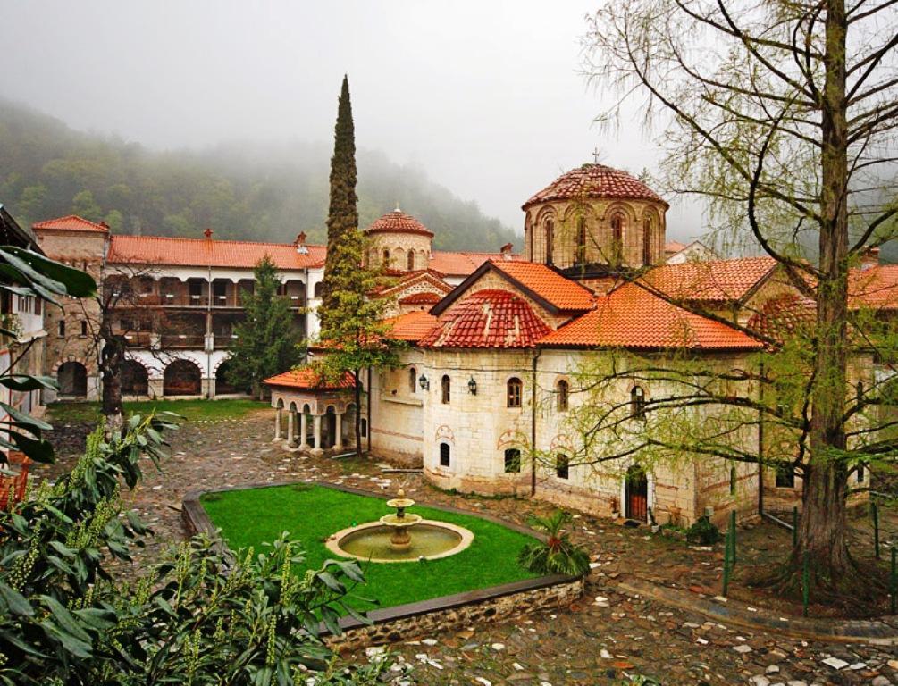 Гірськолижний курорт Пампорово (Pamporovo), Болгарія