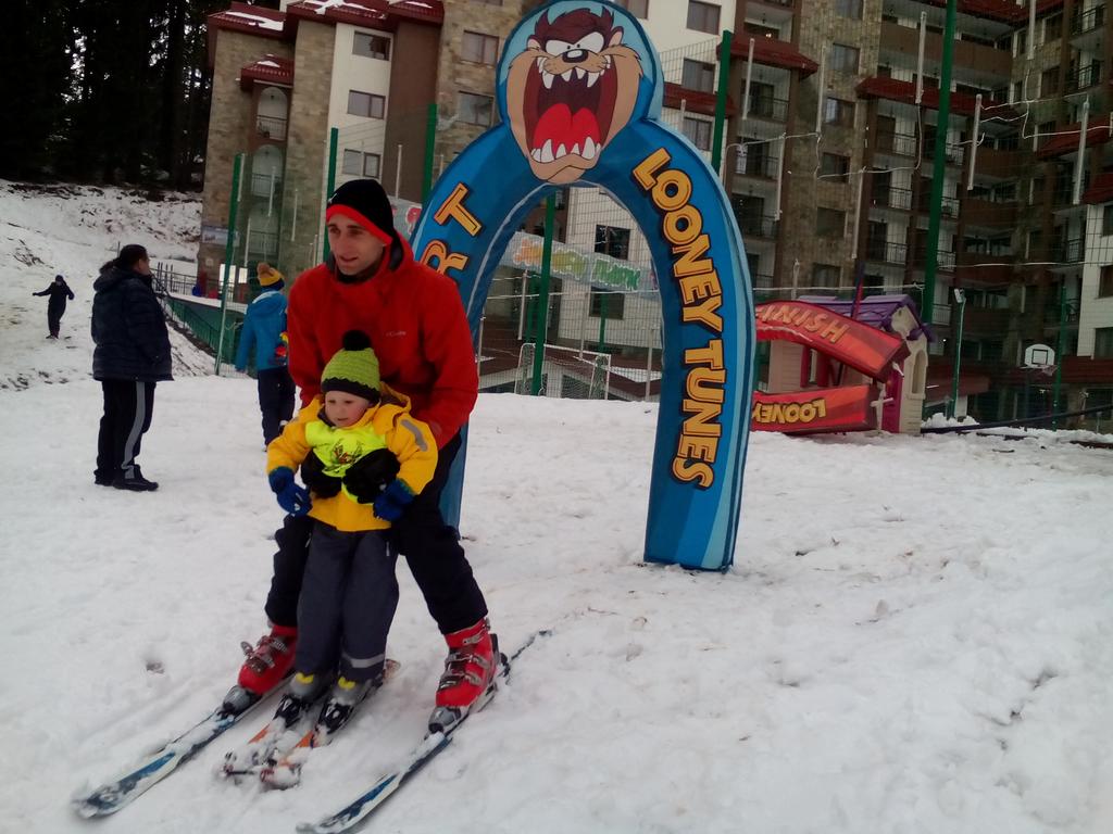 Гірськолижний курорт Пампорово (Pamporovo), Болгарія