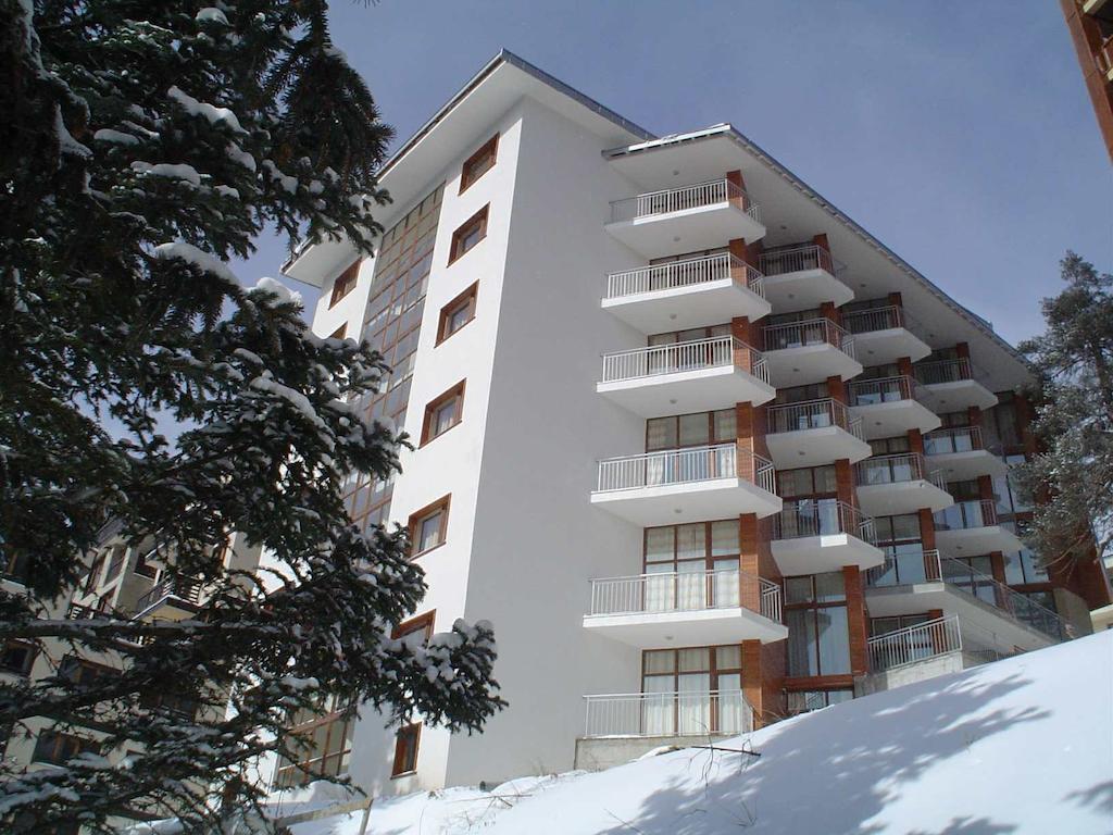 Гірськолижний курорт Пампорово (Pamporovo), Болгарія
