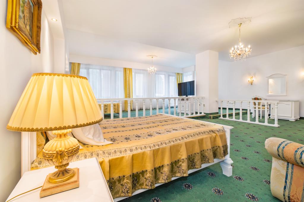 Гірськолижний курорт Пояна Брашов (Poiana Brasov), Румунія