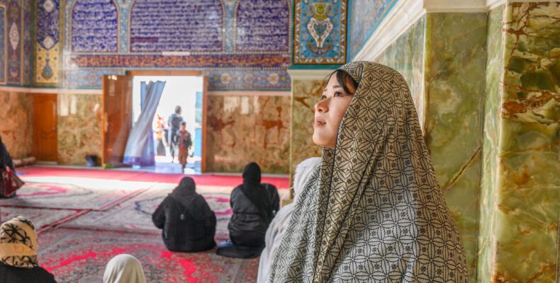 Adventurous Travelers Defy Warnings in Afghanistan