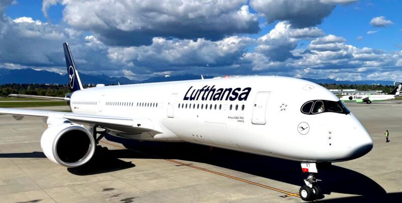 Lufthansa Introduces Free Messaging for All Flights