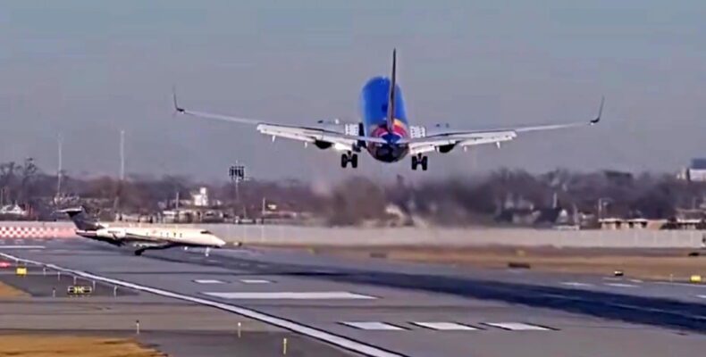 Southwest Pilots Avert Chicago Runway Disaster