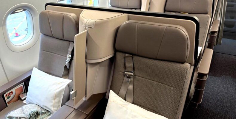Luxurious Cathay Pacific A321neo Experience