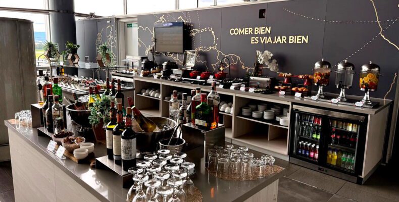 Luxurious Comfort at Avianca's Diamond Lounge Luxurious Comfort at Avianca's Diamond Lounge