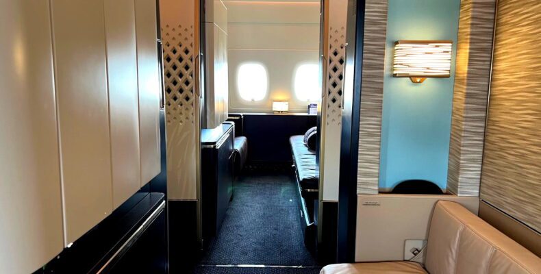 Unlock Luxe Travel: Etihad A380 Awaits