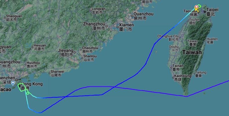 Cathay Pacific Strands Passengers for 28 Hours