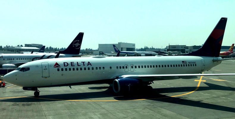 Earn Free SkyMiles as Seahawks Supporters